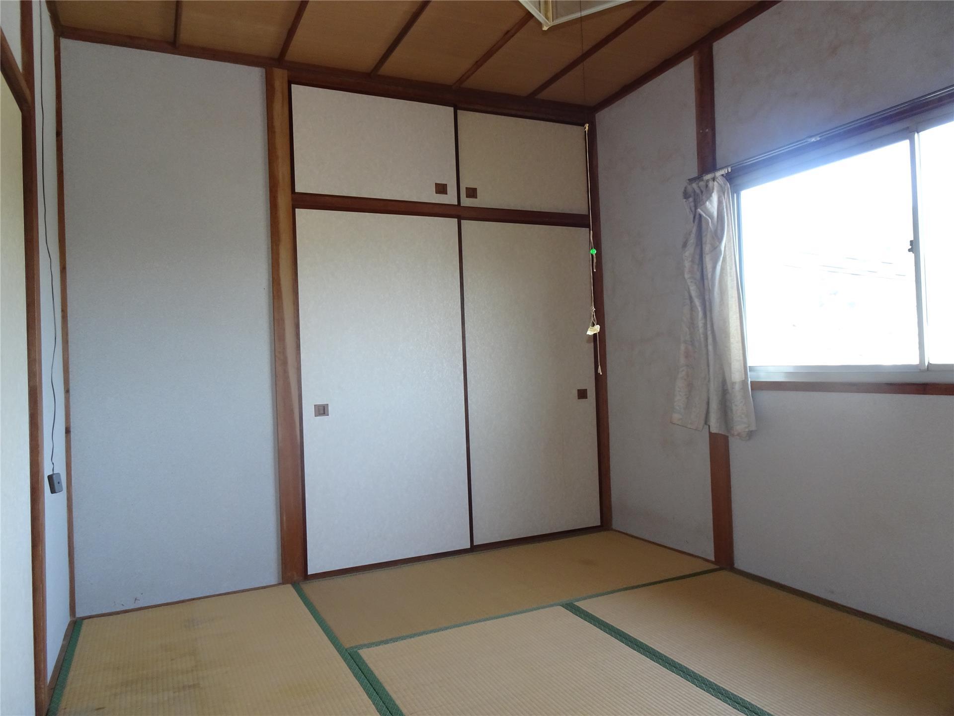 その他部屋・スペース　押入れ付きのゆったりとくつろげる和室６帖♪