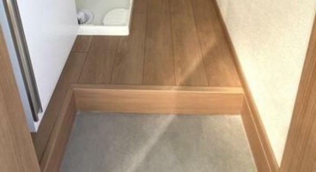 玄関　同施工タイプ