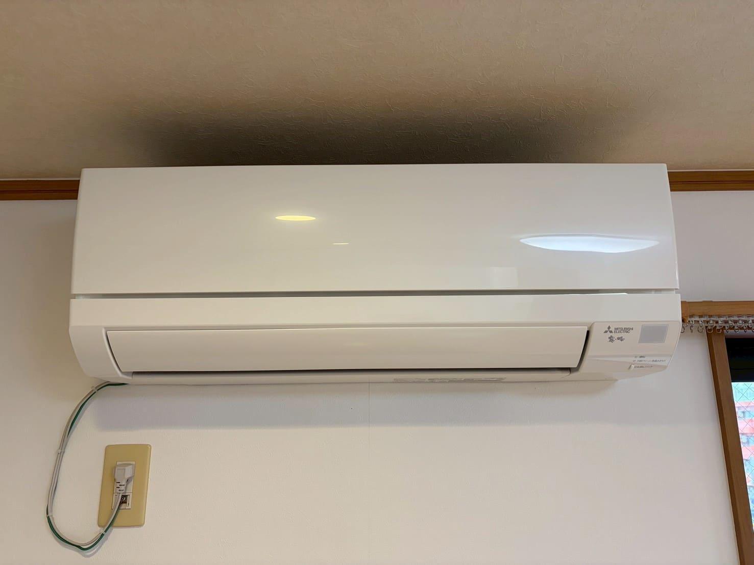 その他設備　エアコンはリビングに２台付き