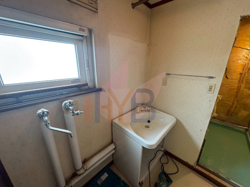 洗面設備　リフォーム中です