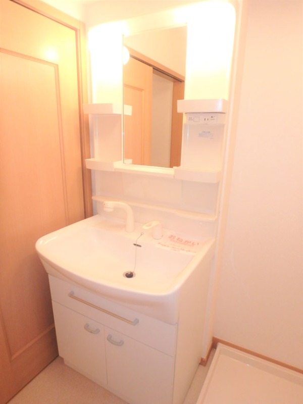 洗面設備　人気のシャンプードレッサー☆