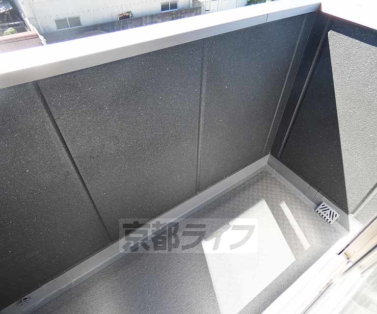 バルコニー　日当たり良好。