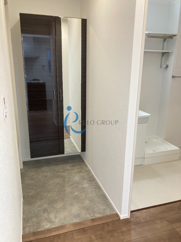 玄関　同仕様タイプ