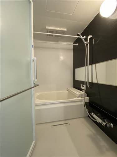 バス・シャワールーム　浴室