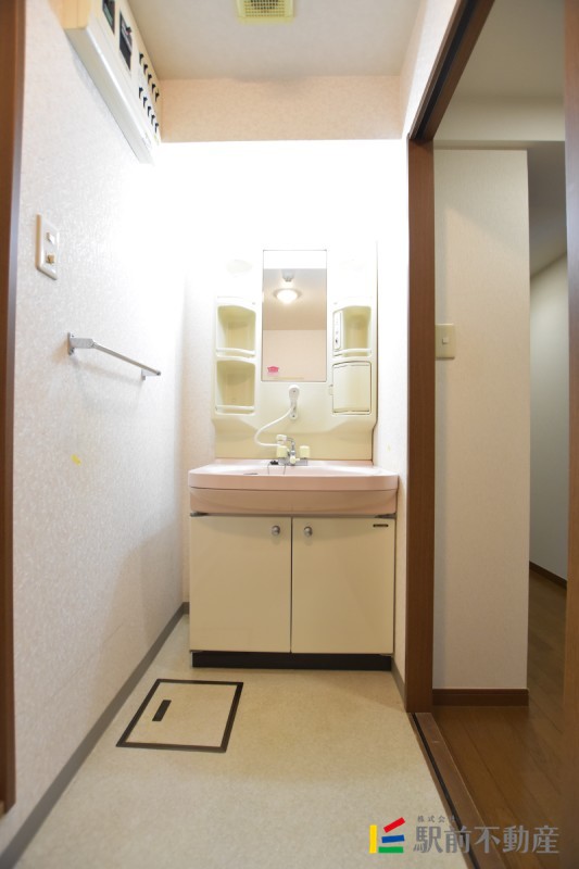 洗面設備　同号室タイプ参考写真