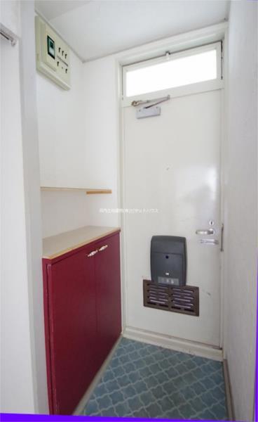 玄関　類似室内