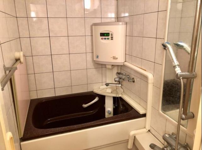 バス・シャワールーム