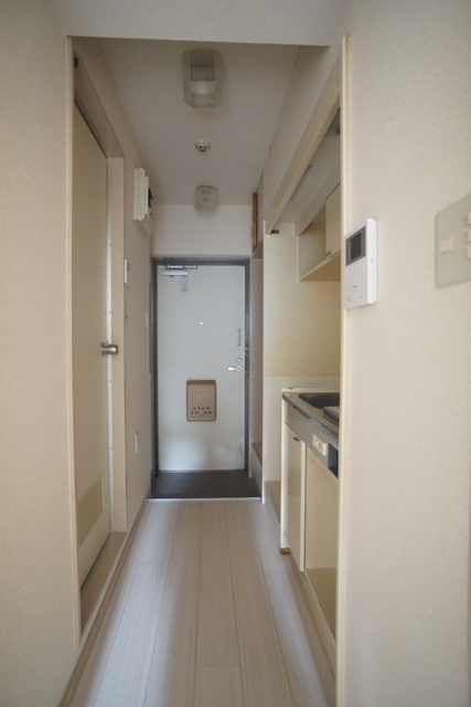 玄関　すっきりシンプルな玄関スペースです！