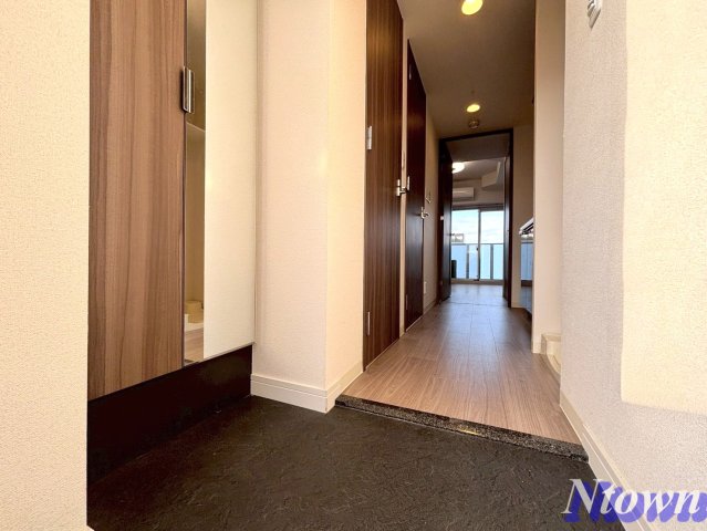 玄関　落ち着いた玄関です