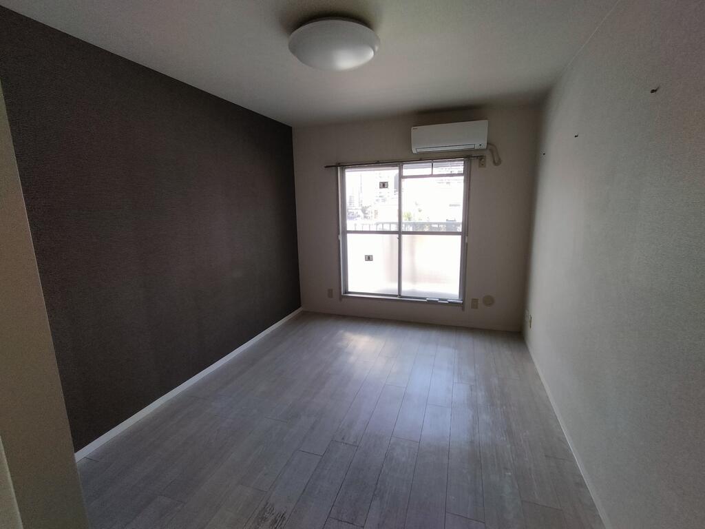 居室・リビング　同仕様写真