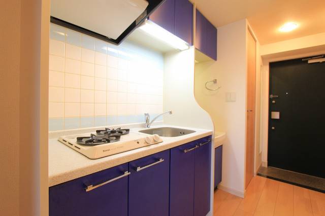 キッチン　キッチンスペースも広めです