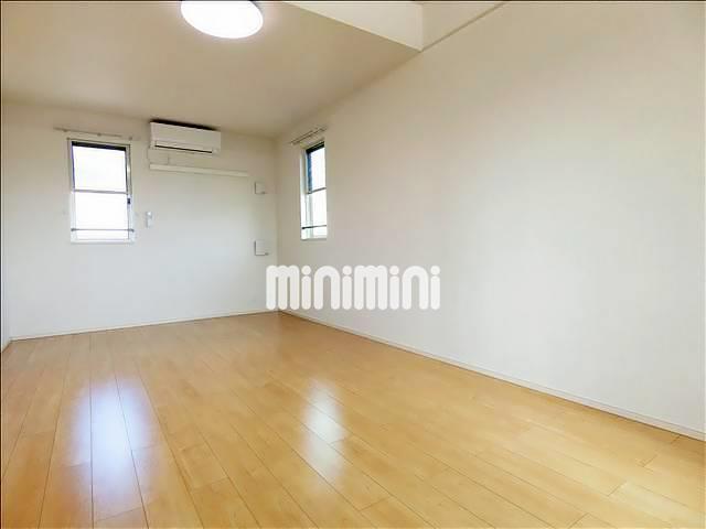 その他　照明器具付きのお部屋です。