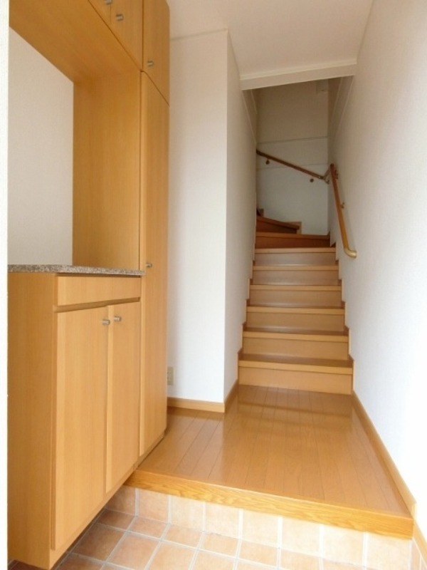 玄関　図面と現状に相違がある場合には現状を優先