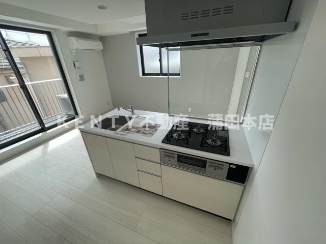 キッチン　キッチンでお料理をお楽しみください