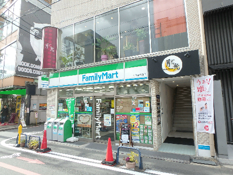 コンビニ　ファミリーマート 寺町綾小路店（コンビニ）まで87m