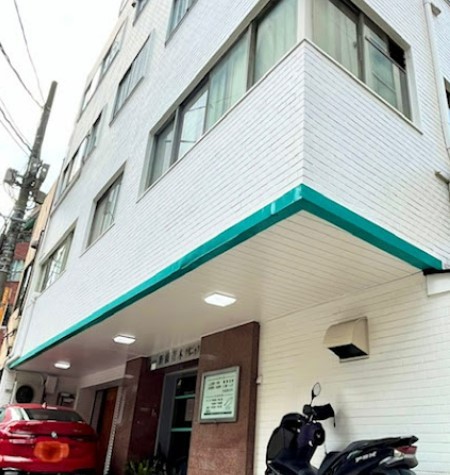 病院　新橋青木クリニック（病院）まで163m