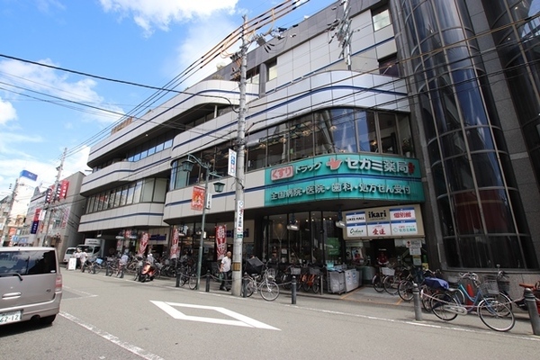 スーパー　いかり 塚口店（スーパー）まで706m