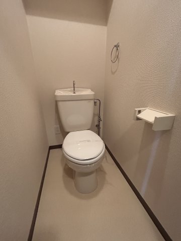 トイレ　コンパクトで使いやすいトイレです
