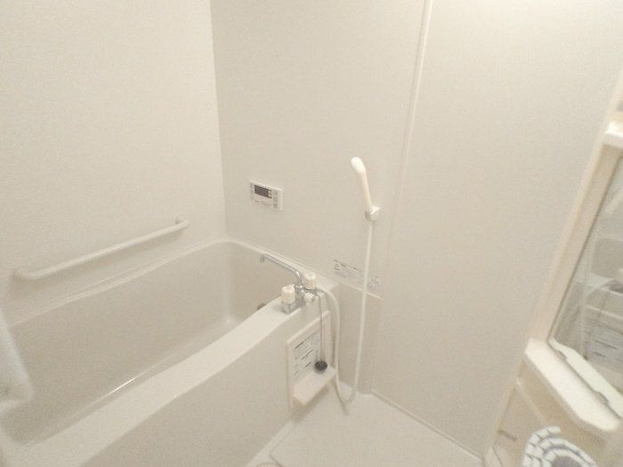 バス・シャワールーム　バスルーム