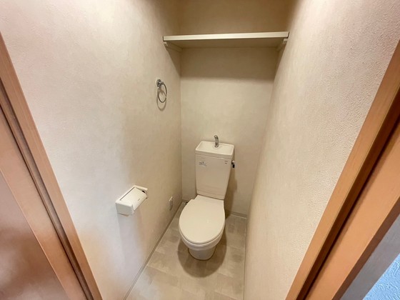 トイレ　※別部屋の写真です