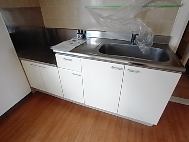 キッチン　ガスコンロ設置型のキッチン