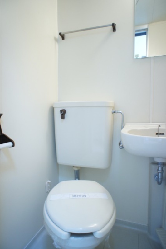 トイレ　図面と現状に相違がある場合には現状を優先