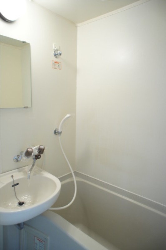 洗面設備　図面と現状に相違がある場合には現状を優先