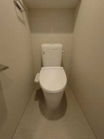 トイレ　別部屋の参考写真です。