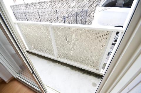 バルコニー　ベランダ