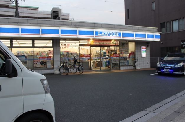 コンビニ　ローソン東糀谷一丁目店（コンビニ）まで393m