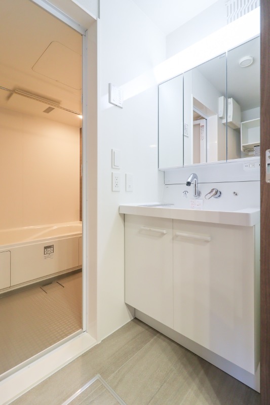 洗面設備　図面と現状に相違がある場合には現状を優先