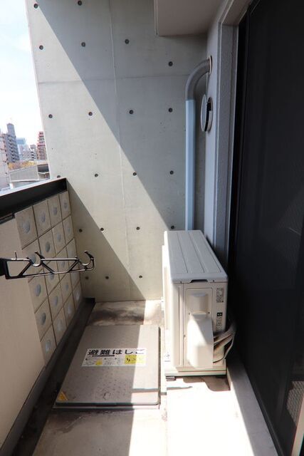 バルコニー　※別室の参考写真の為、現況優先です。