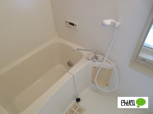 バス・シャワールーム　浴室