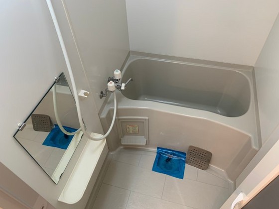 バス・シャワールーム　※別部屋の写真です