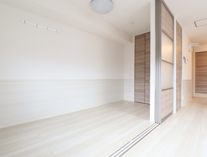 居室・リビング　※同タイプの部屋写真です