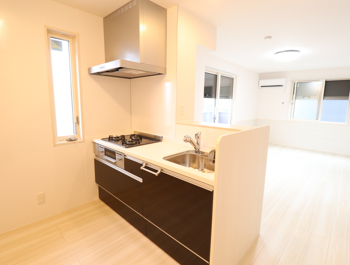 キッチン　※同タイプの部屋写真です