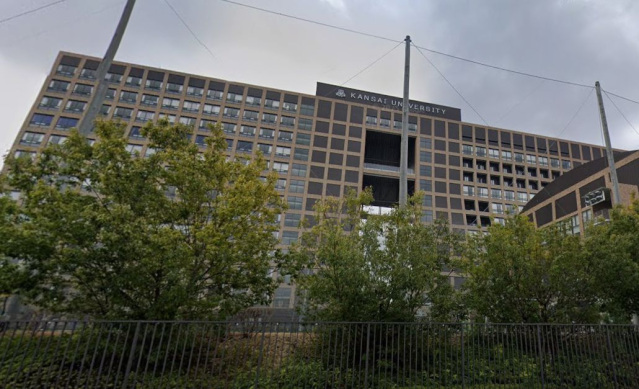 大学・短大　私立関西大学高槻ミューズキャンパス（大学・短大）まで536m