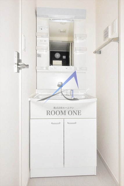 洗面設備　洗面台です。