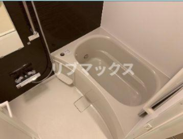 バス・シャワールーム　同タイプ別住戸