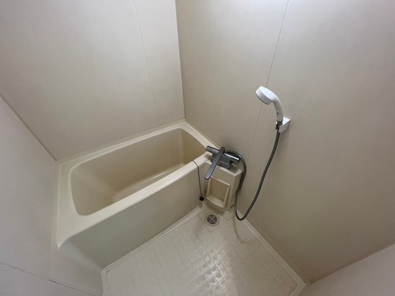 バス・シャワールーム　※別号室の写真です。