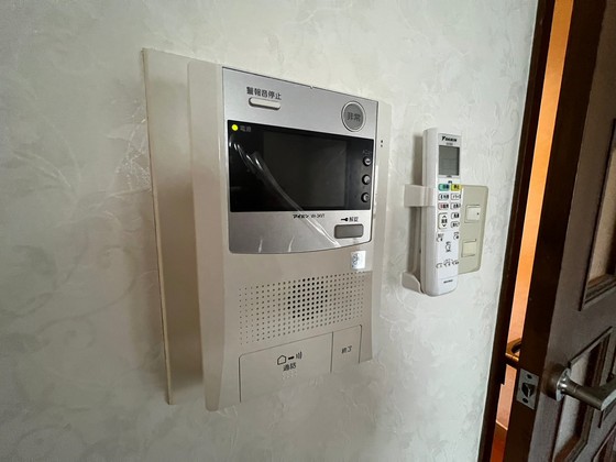 セキュリティ　※別号室の写真です。