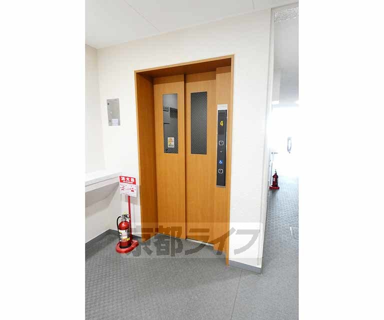 その他　エレベーター