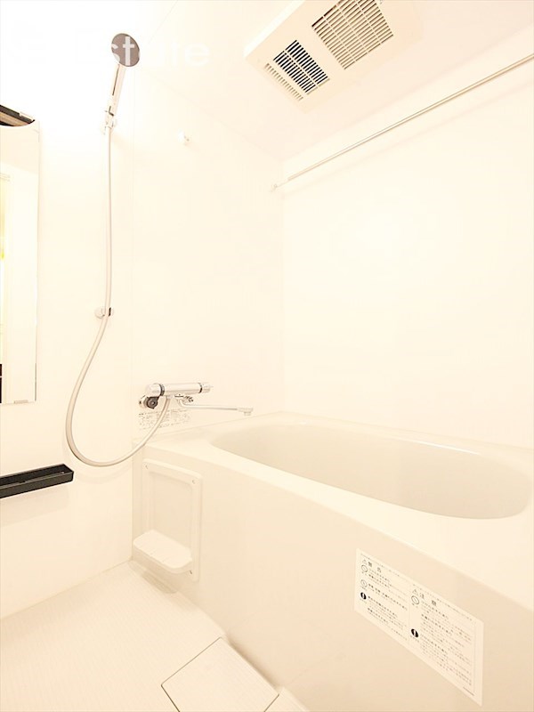 バス・シャワールーム　バスルーム