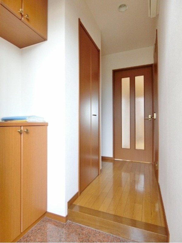 玄関　図面と現状に相違がある場合には現状を優先