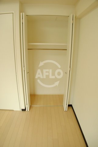 収納　エスライズ四ツ橋　クローゼット