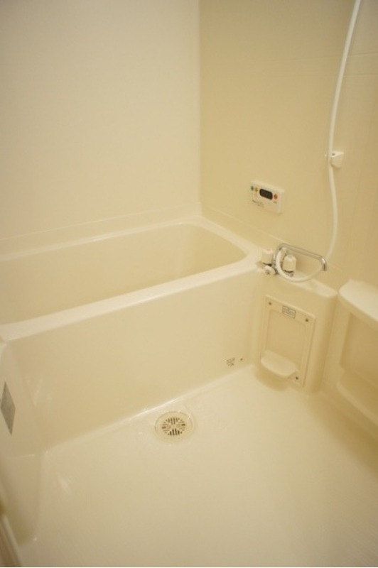 バス・シャワールーム　図面と現状に相違がある場合には現状を優先