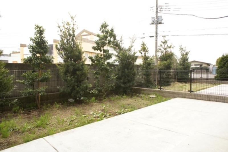 庭　図面と現状に相違がある場合には現状を優先