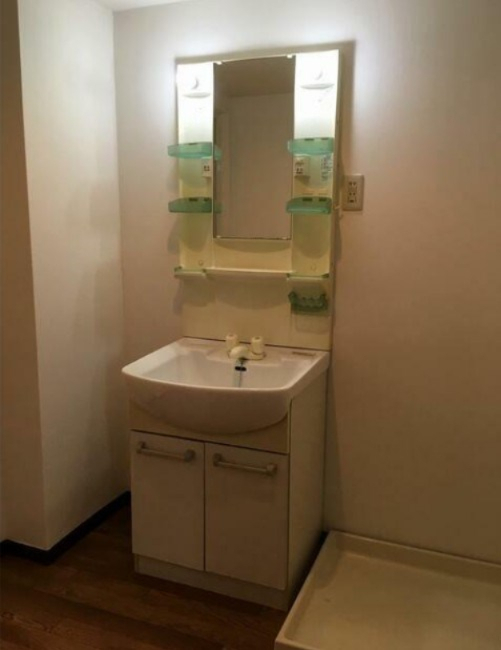 洗面設備　別部屋参考写真