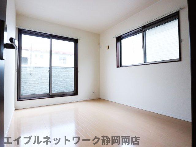 その他部屋・スペース　ゆったりした洋室です