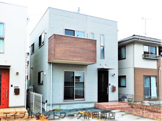 建物外観　おしゃれな外観です